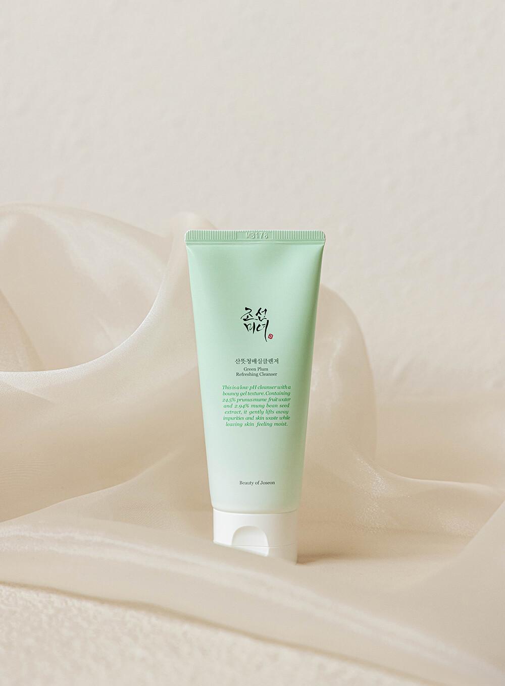 Beauty of Joseon Green Plum Refreshing Cleanser — Gel limpiador facial 100 ml