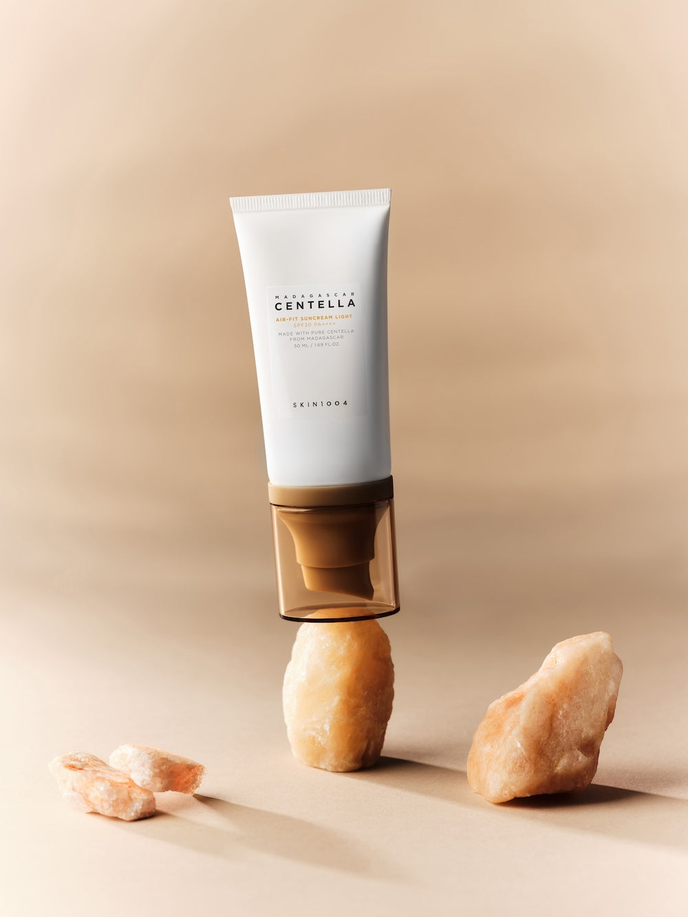 SKIN1004 Madagascar Centella Air-Fit Suncream Light SPF30 PA++++ — Protector solar mineral 50 ml