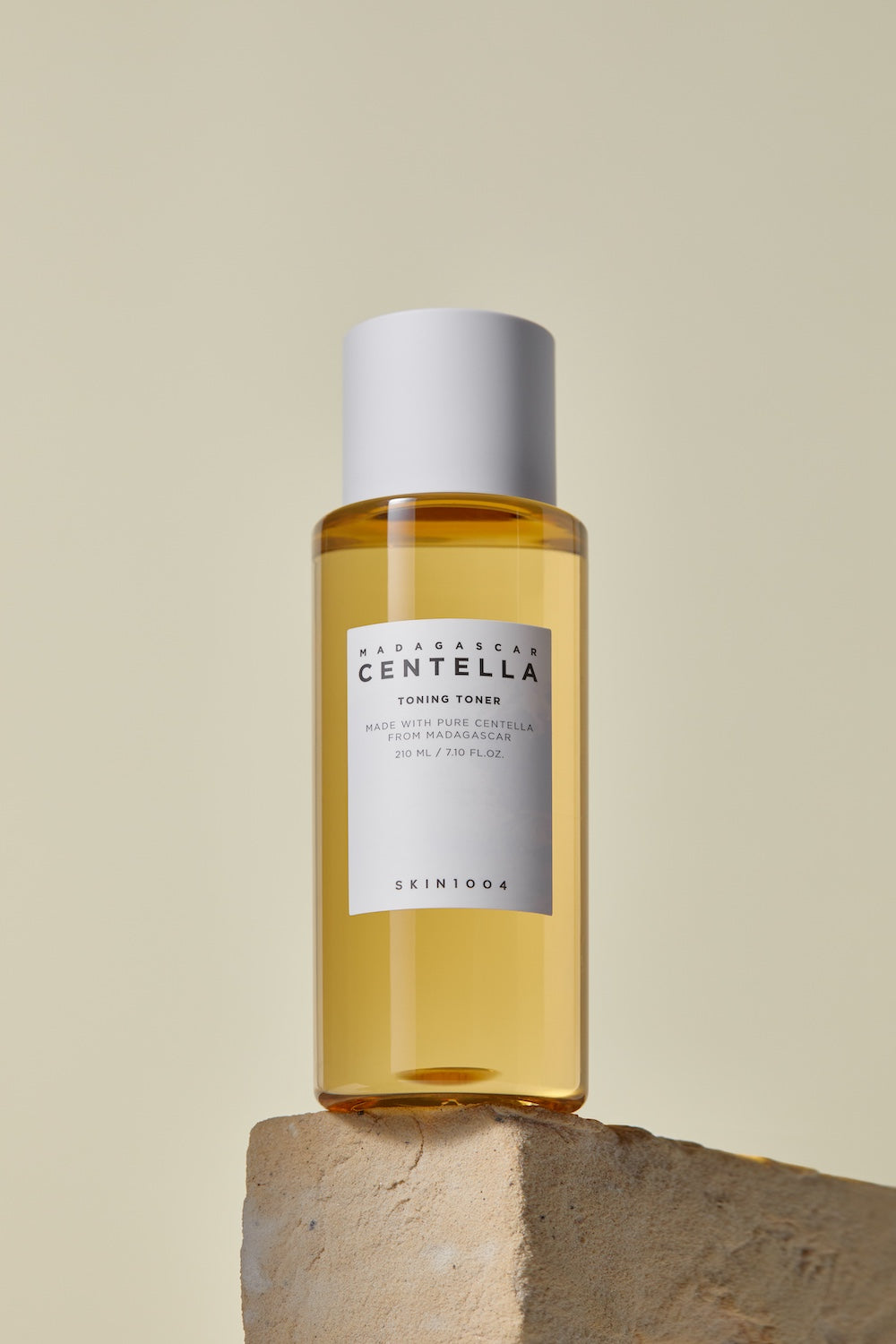 SKIN1004 Madagascar Centella Toning Toner — Tónico exfoliante suave 210 ml