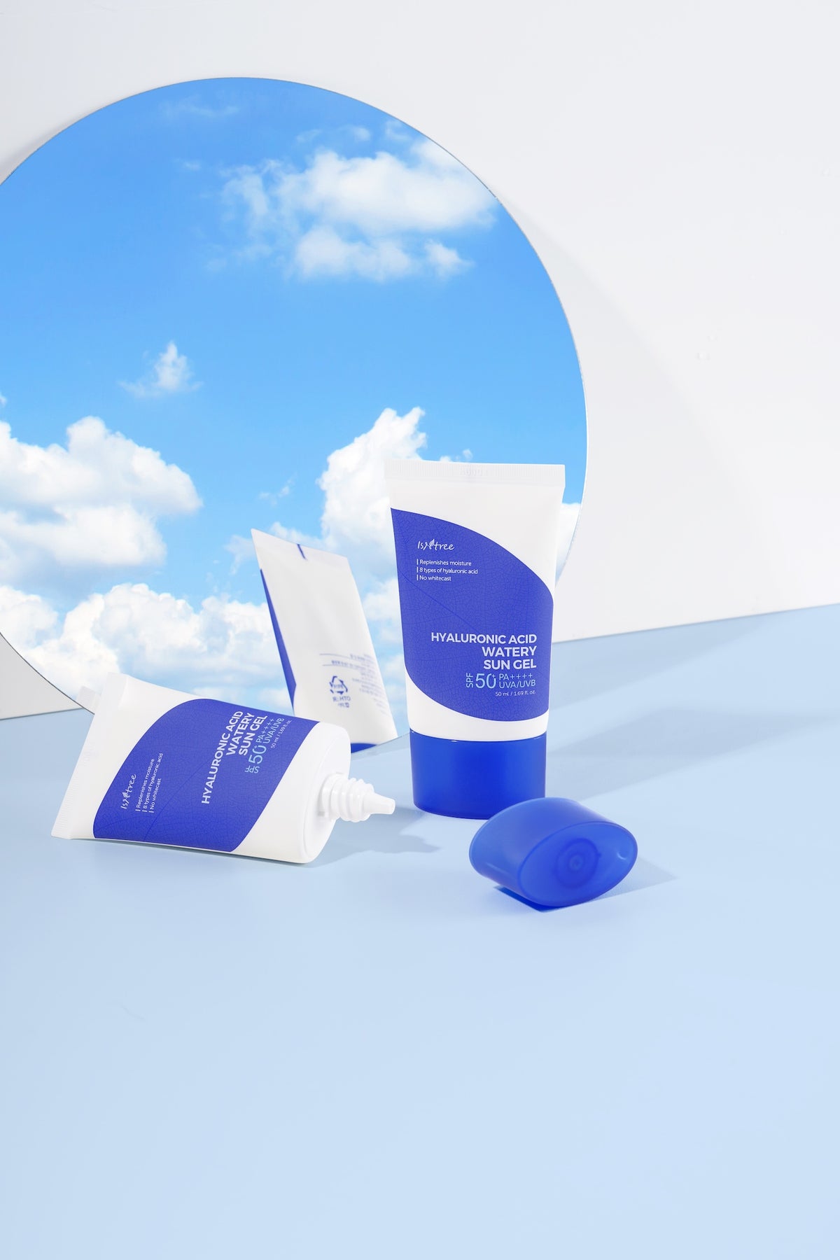 Isntree Hyaluronic Acid Watery Sun Gel SPF50+ PA++++ — Protector solar 50 ml