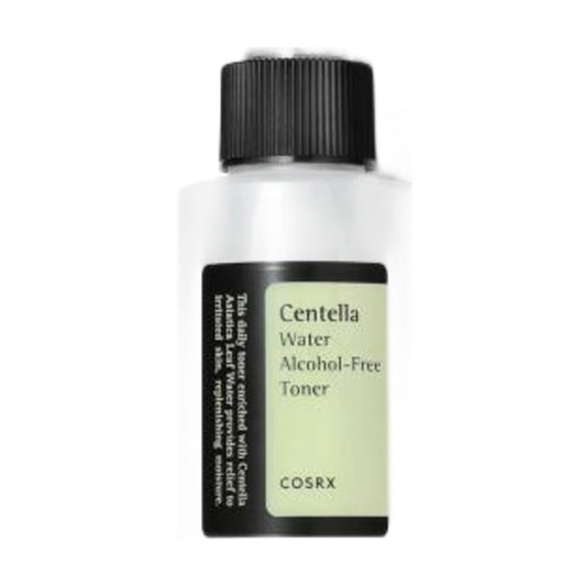 COSRX Centella Water Alcohol-Free Toner — fondo blanco